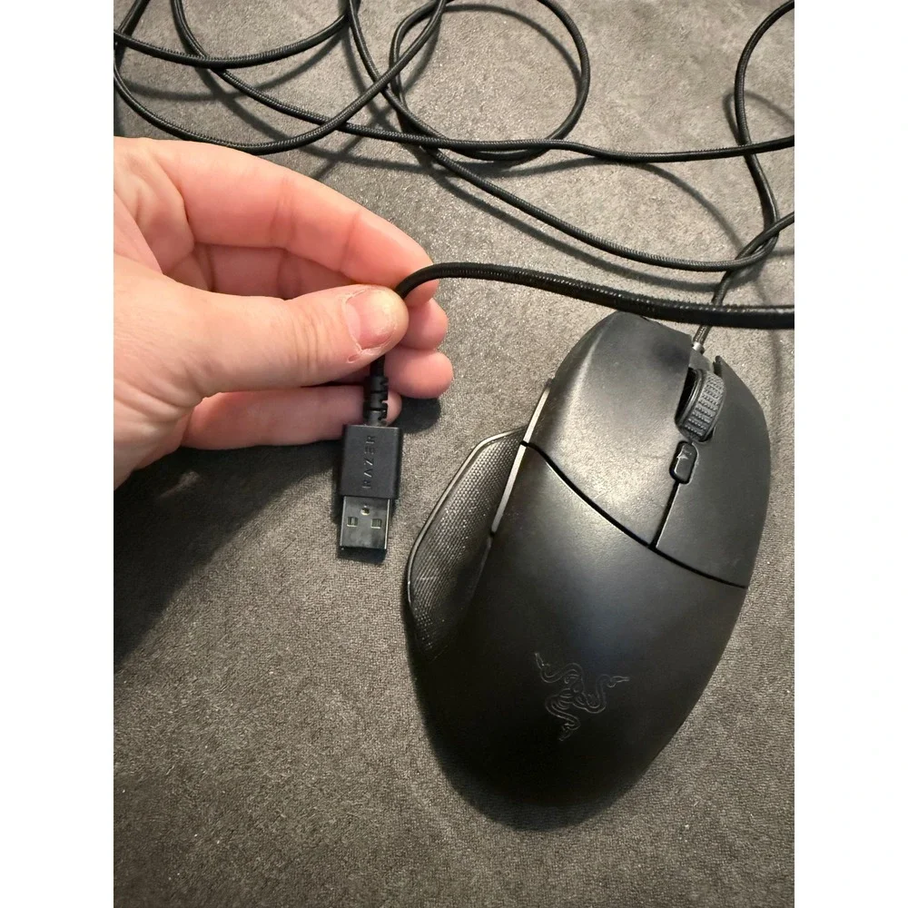 Razer Basilisk Essential Wired Gaming Mouse 6400 DPI Black RZ01-0265